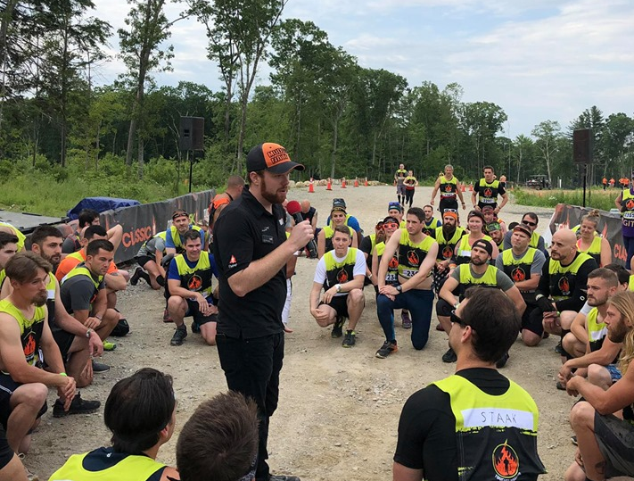 Kyle speaking to runners